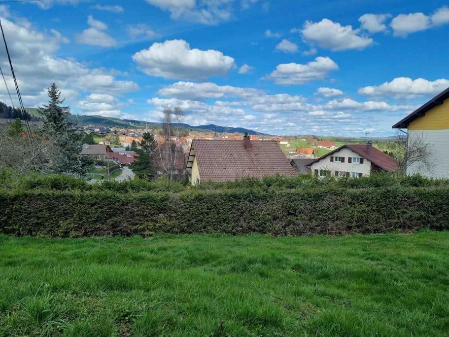 Logement Dans Maison + Exterieur Orchamps-Vennes Eksteriør bilde